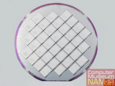 Circuit intégré sur galette de Silicium
